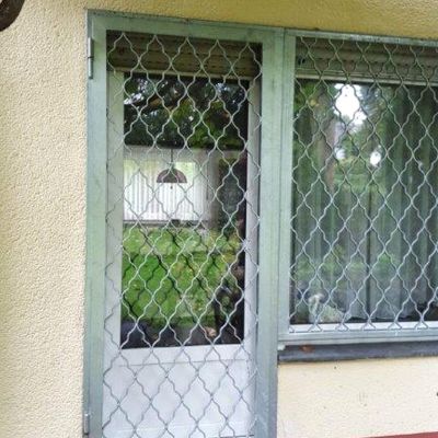 Absicherung von Fenster und Türen